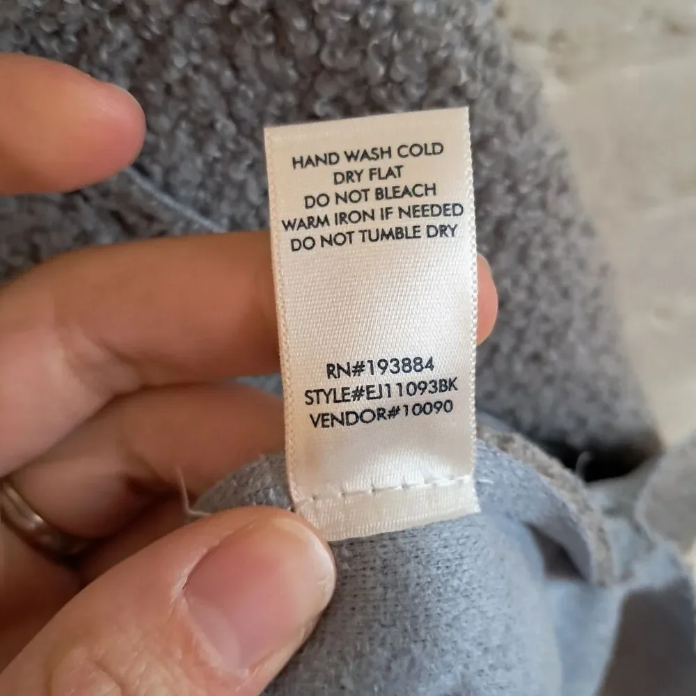 BKE Women’s Gray Sherpa Fleece Shacket Jacket Coat Size XL Long Sleeve Button - Picture 6 of 9